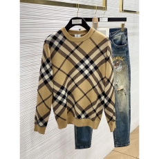 Burberry Sweaters